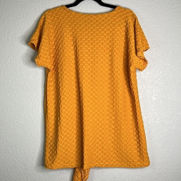Marissa Oliva Mustard Yellow Front Tie Top Size Medium - Picture 3 of 4